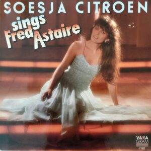 Soesja Citroen sings Fred Astaire