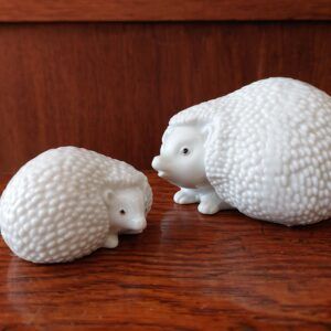 Porseleinen egeltjes